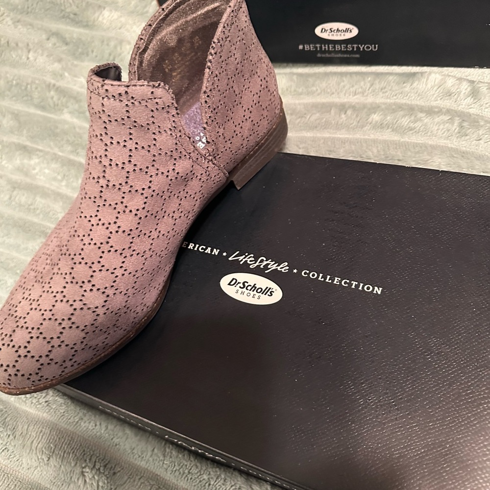 Dr. Scholl's Women's Taupe Perforated Booties